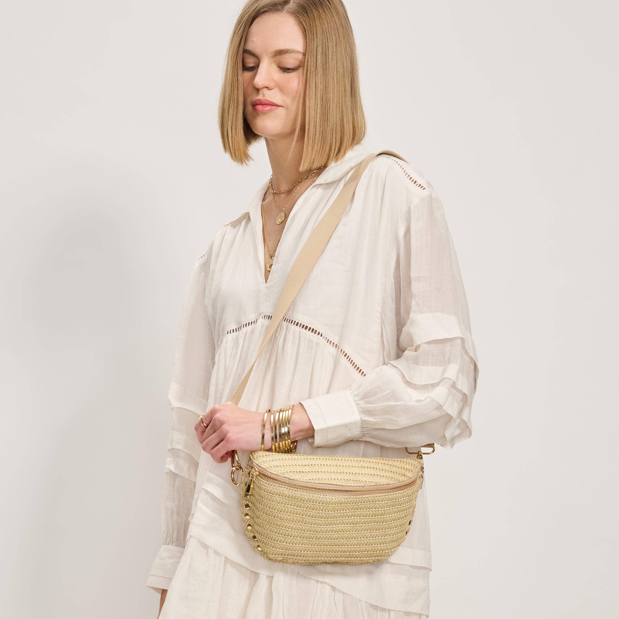 Gizelle Straw Belt Bag